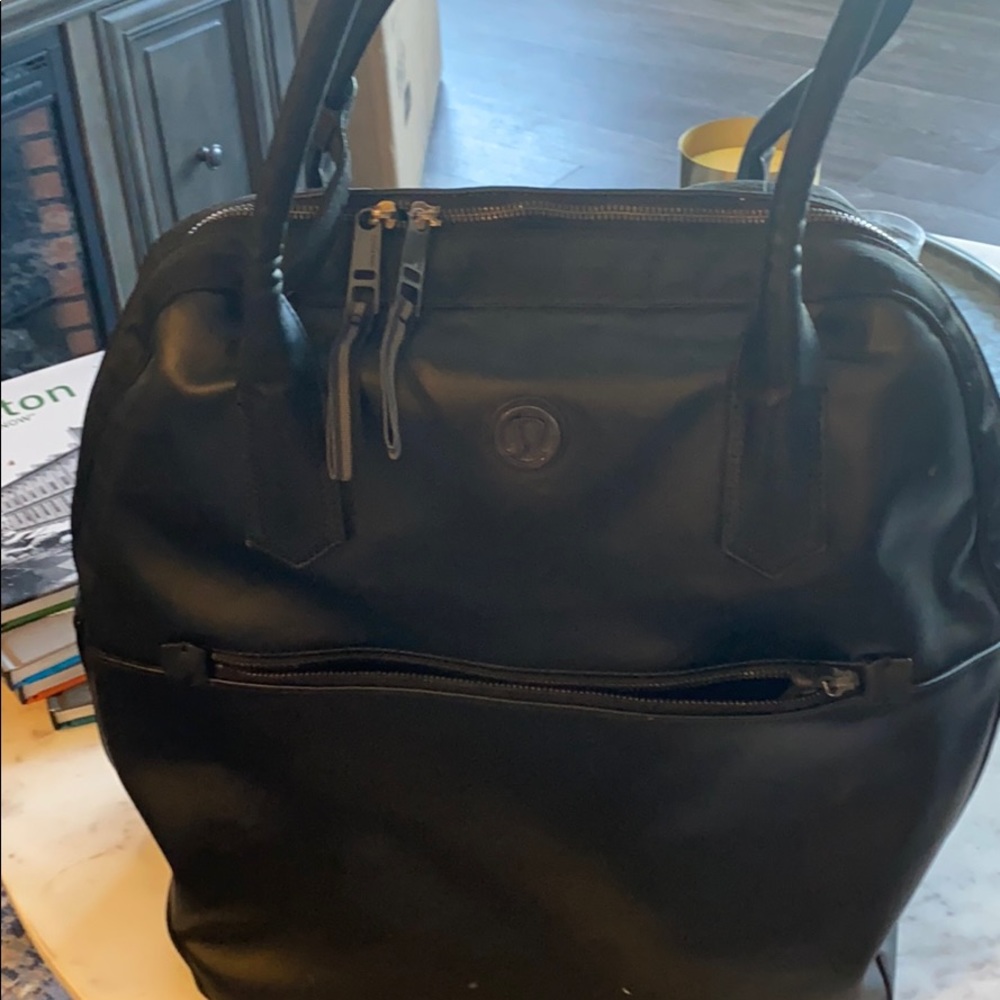 Lululemon workout bag with yoga mat carrier